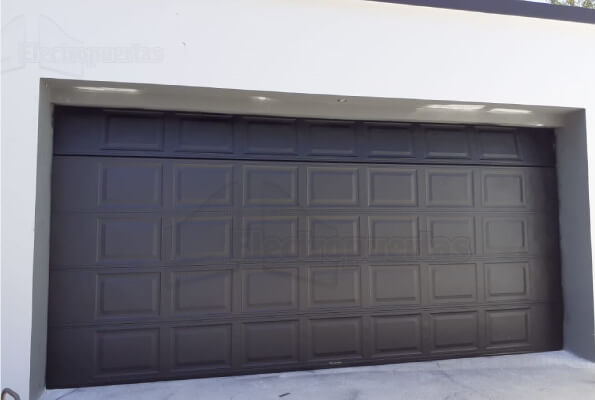 portones-electricos-levadizos-tipo-americano

Somos expertos en fabricación, instalación y automatización de todo tipo de portones  americanos, eléctricos o automáticos (levadizos, corredizos, abatibles y basculantes). Instalamos en todo Guatemala, El Salvados, Costa Rica y  Honduras, cotiza con los expertos, trabajamos con las mejores marcas.