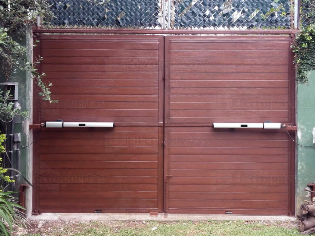 Somos expertos en fabricación, instalación y automatización de todo tipo de portones  americanos, eléctricos o automáticos (levadizos, corredizos, abatibles y basculantes). Instalamos en todo Guatemala, El Salvados, Costa Rica y  Honduras, cotiza con los expertos, trabajamos con las mejores marcas.