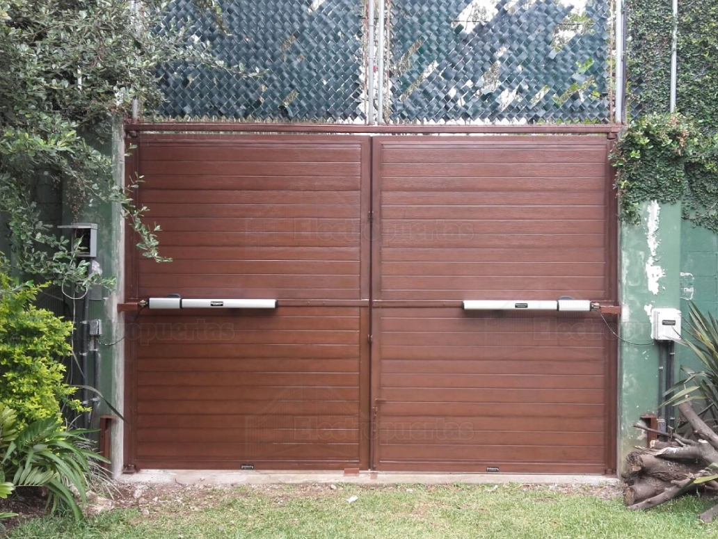 Brazos hidráulicos DoorLift para portones abatibles, uso continuo. 

Todos los modelos  te ofrecen lo último en seguridad y funcionalidad para tu hogar, están disponibles en diferentes capacidades para cualquier portón (cualquier medida y peso) y sistemas de accionamiento para todos los tipos de portones (levadizos, corredizos y abatibles), damos cobertura en todo Guatemala, El Salvador, Costa Rica y Honduras.