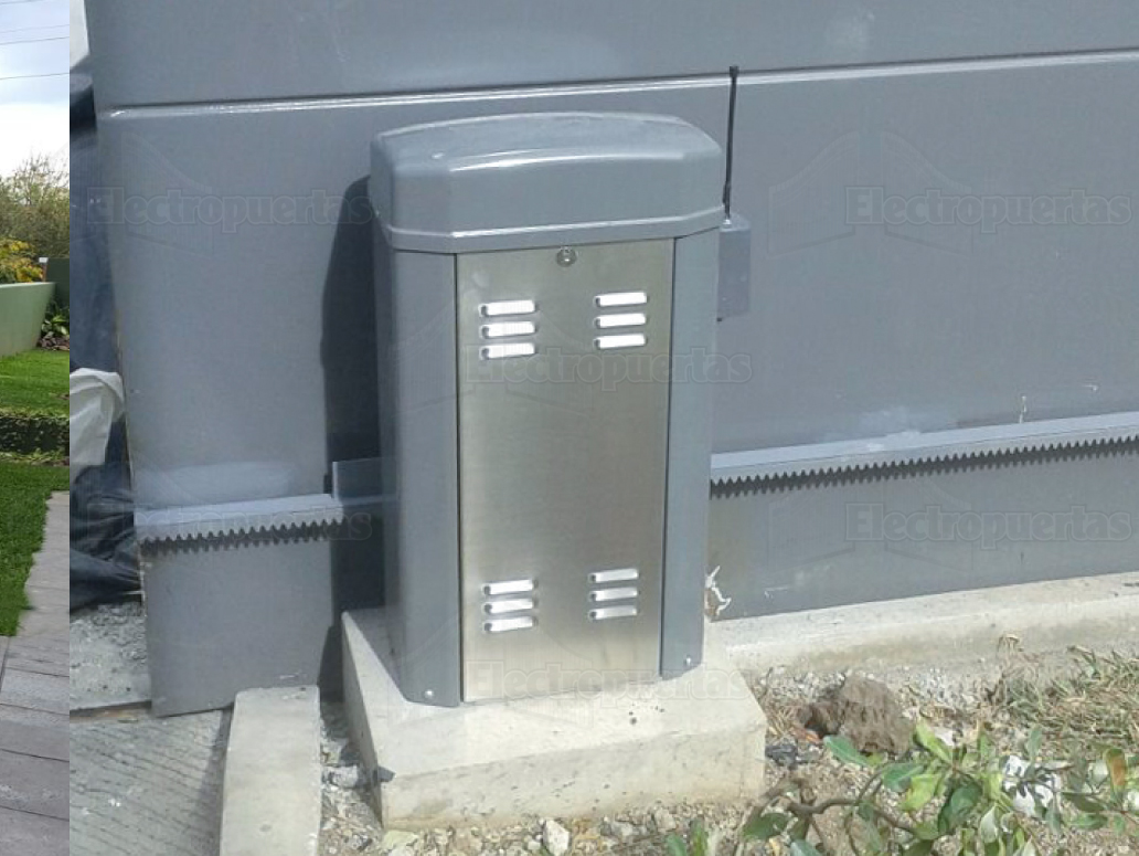 Motor serie Max de DoorLift  para portones corredizos de uso continuo.

Todos los modelos  te ofrecen lo último en seguridad y funcionalidad para tu hogar, están disponibles en diferentes capacidades para cualquier portón (cualquier medida y peso) y sistemas de accionamiento para todos los tipos de portones (levadizos, corredizos y abatibles), damos cobertura en todo Guatemala, El Salvador, Costa Rica y Honduras.