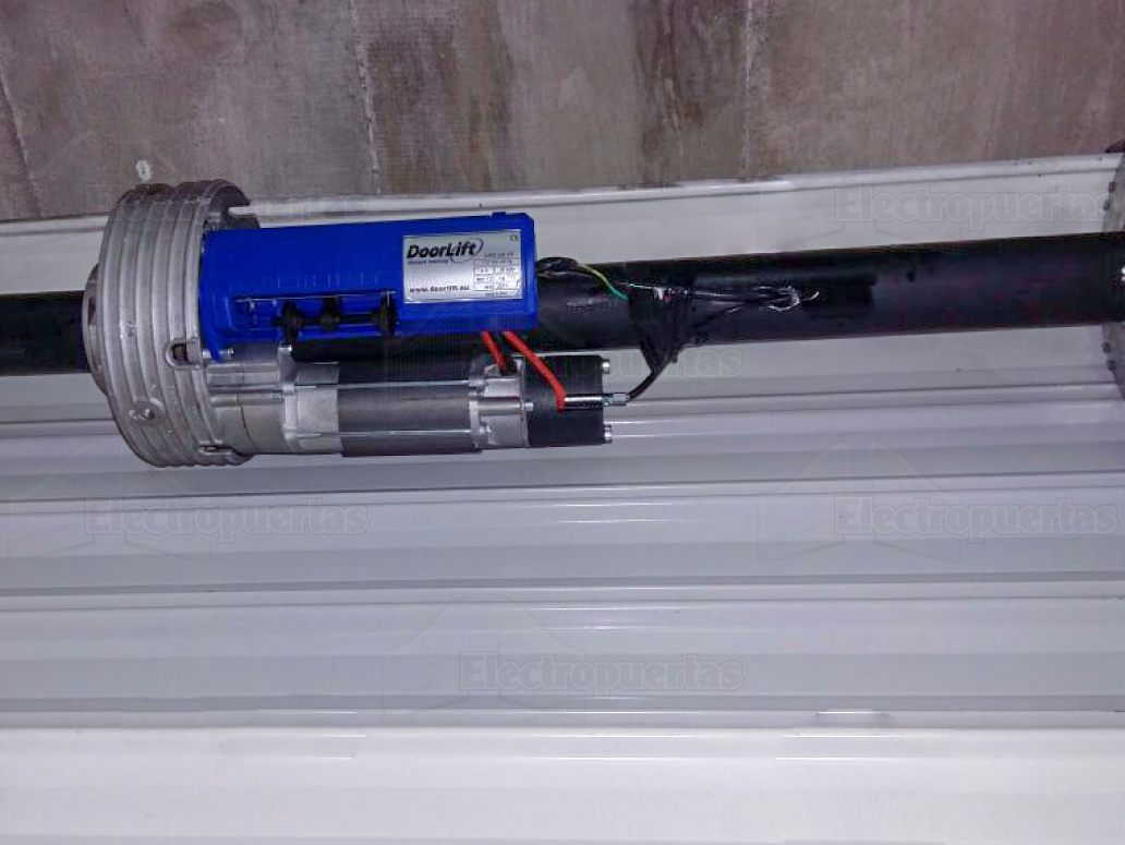 Motor DoorLift para todo tipo de cortinas metálicas

Automatizamos todo tipo de cortinas metálicas, ya sea para uso residencial, comercial o industrial. Tenemos cobertura en Guatemala, El Salvador, Costa Rica y Honduras.